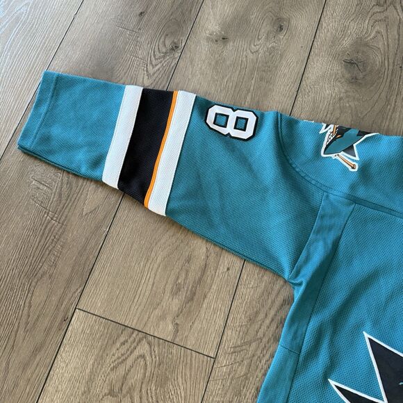San Jose NHL Sharks Brent Burns 88 Youth Jersey S/M - Picture 7 of 16